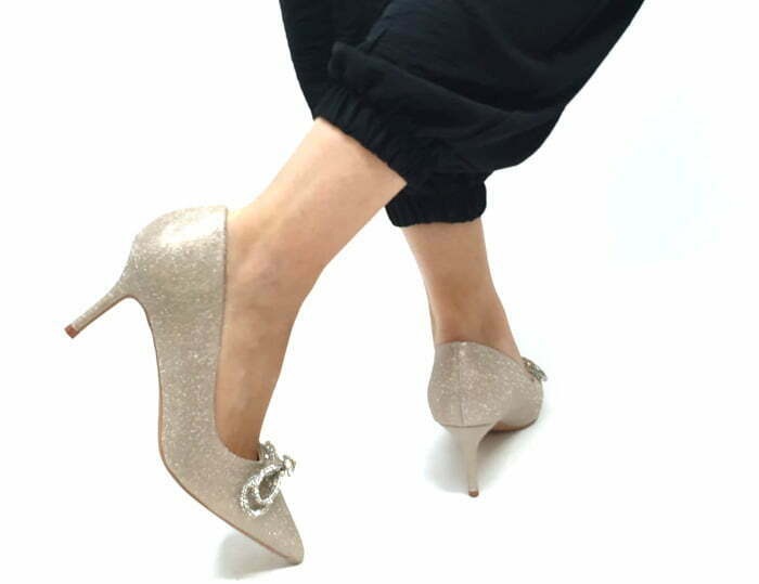 נעלי עקב לנשים – דגם בזל – זהב.