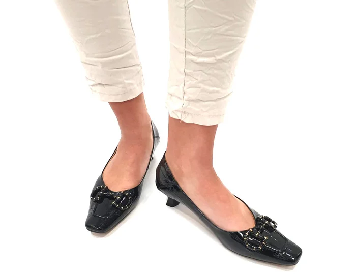 דגם דריה שחורות נעלי מוקסין נשים