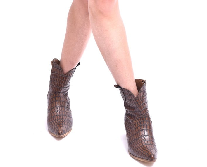 מגפוני עקב - דגם אלינוי בצבע בז-נעלי נשים OUTLET - חורף