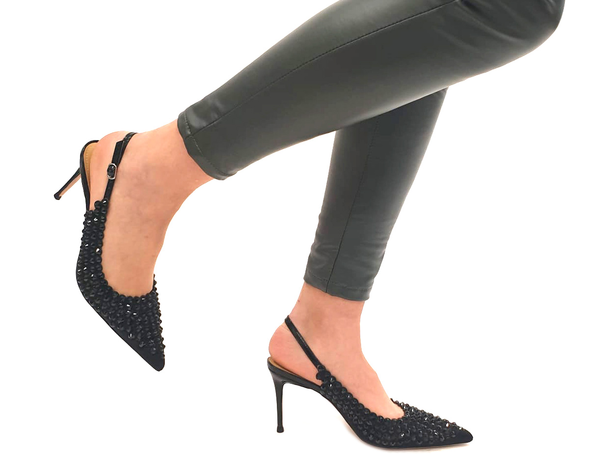 נעלי עקב - דגם איימי שחור-סנדלי עקב לנשים