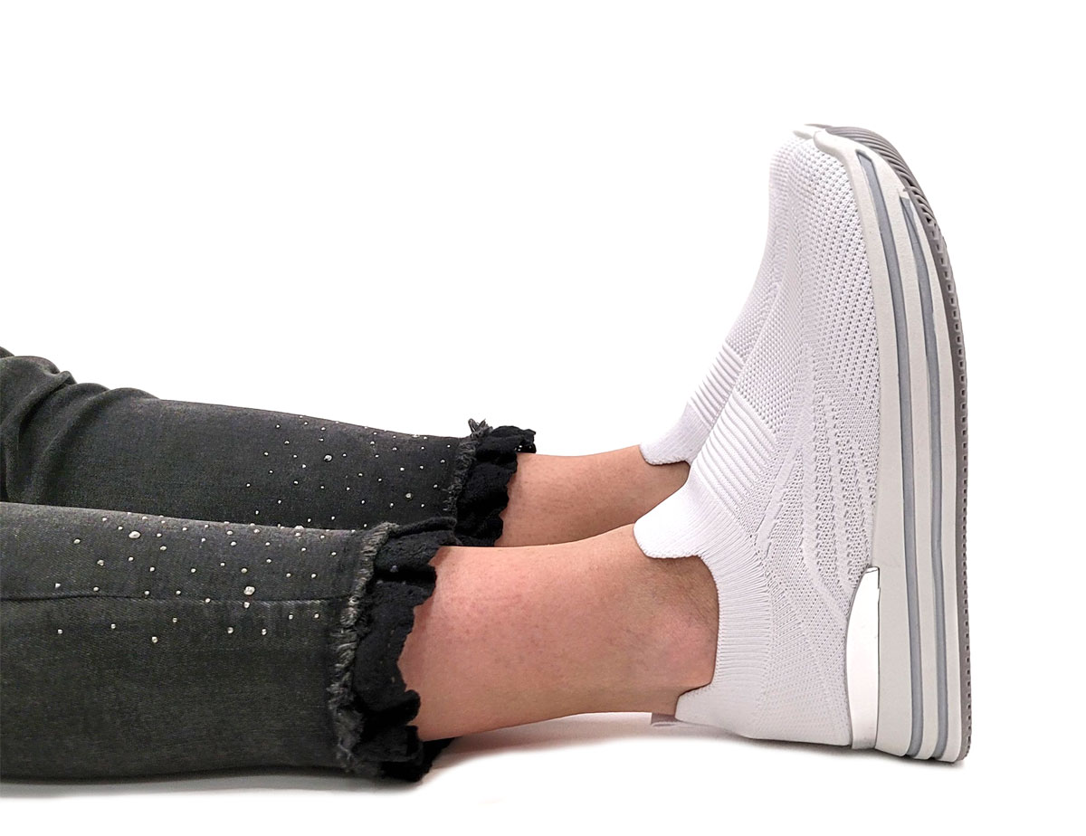 סניקרס לנשים - דגם אלינור-נעלי סניקרס לכלה