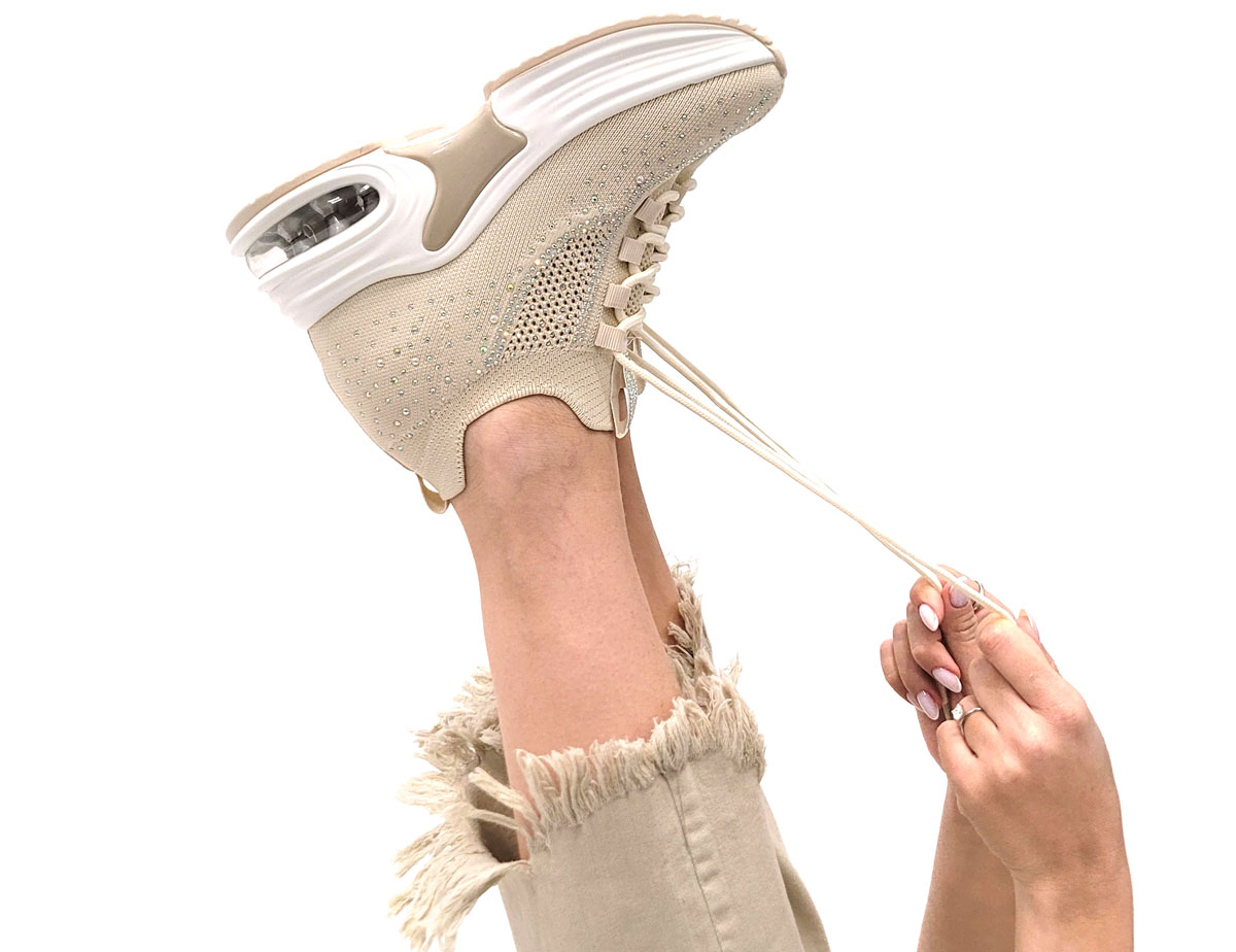 סניקרס לנשים - דגם מלודי-נעלי סניקרס לנשים